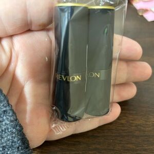 (2) Revlon Super Lustrous Matte Lipstick 002 Spiced Cocoa 0.15oz / 4.2g
